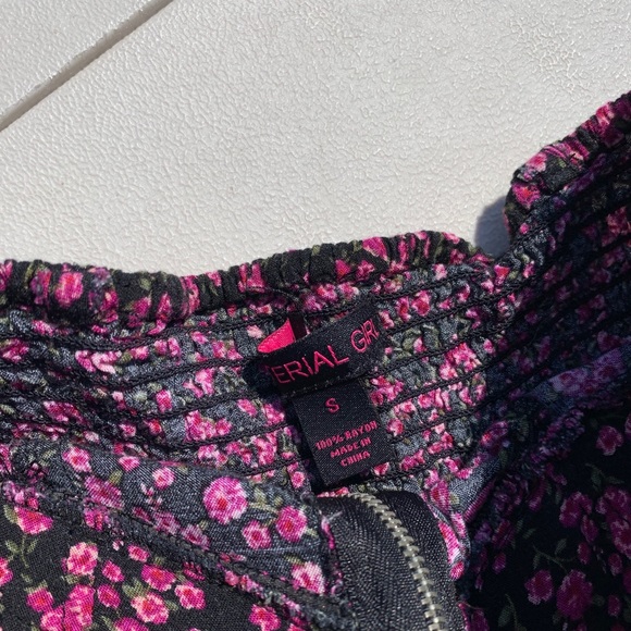 Dress - Picture 3 of 3